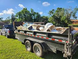 Best Commercial Junk Removal  in Lyndhurst, OH